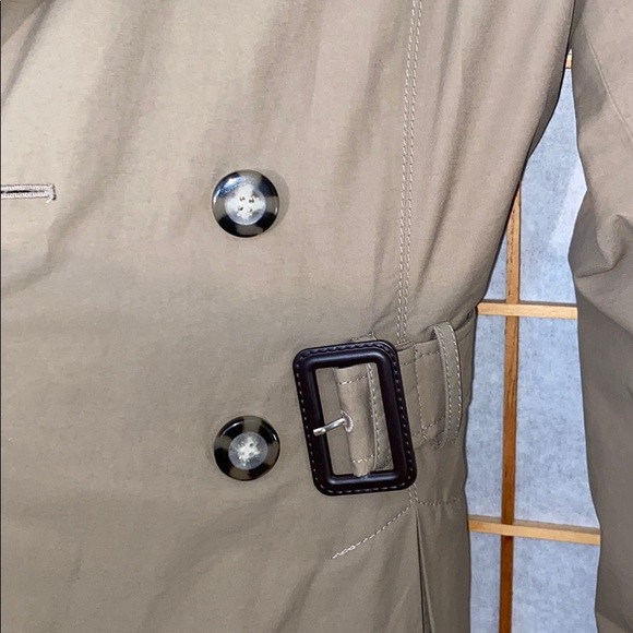 Laundry - Rain Coat - Picture 3 of 5